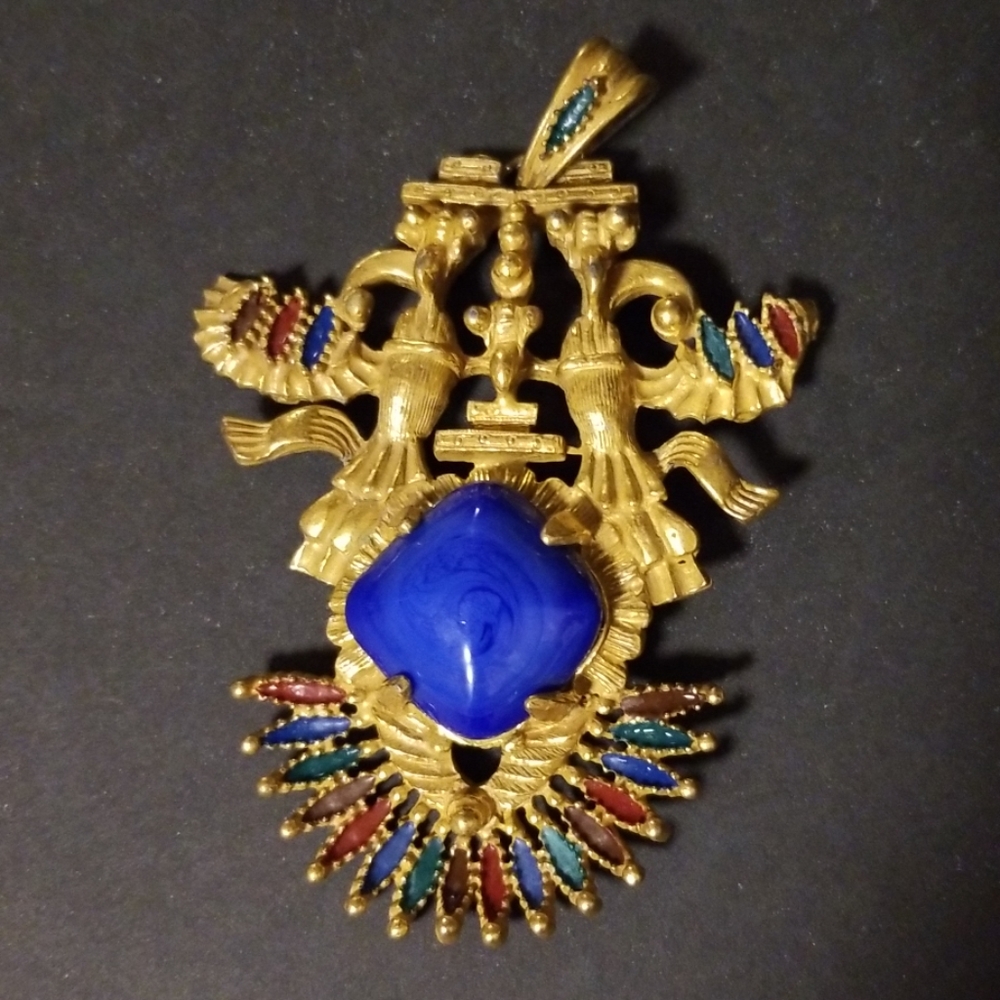 Vintage rare castlecliff larry vrba lapis pendant
